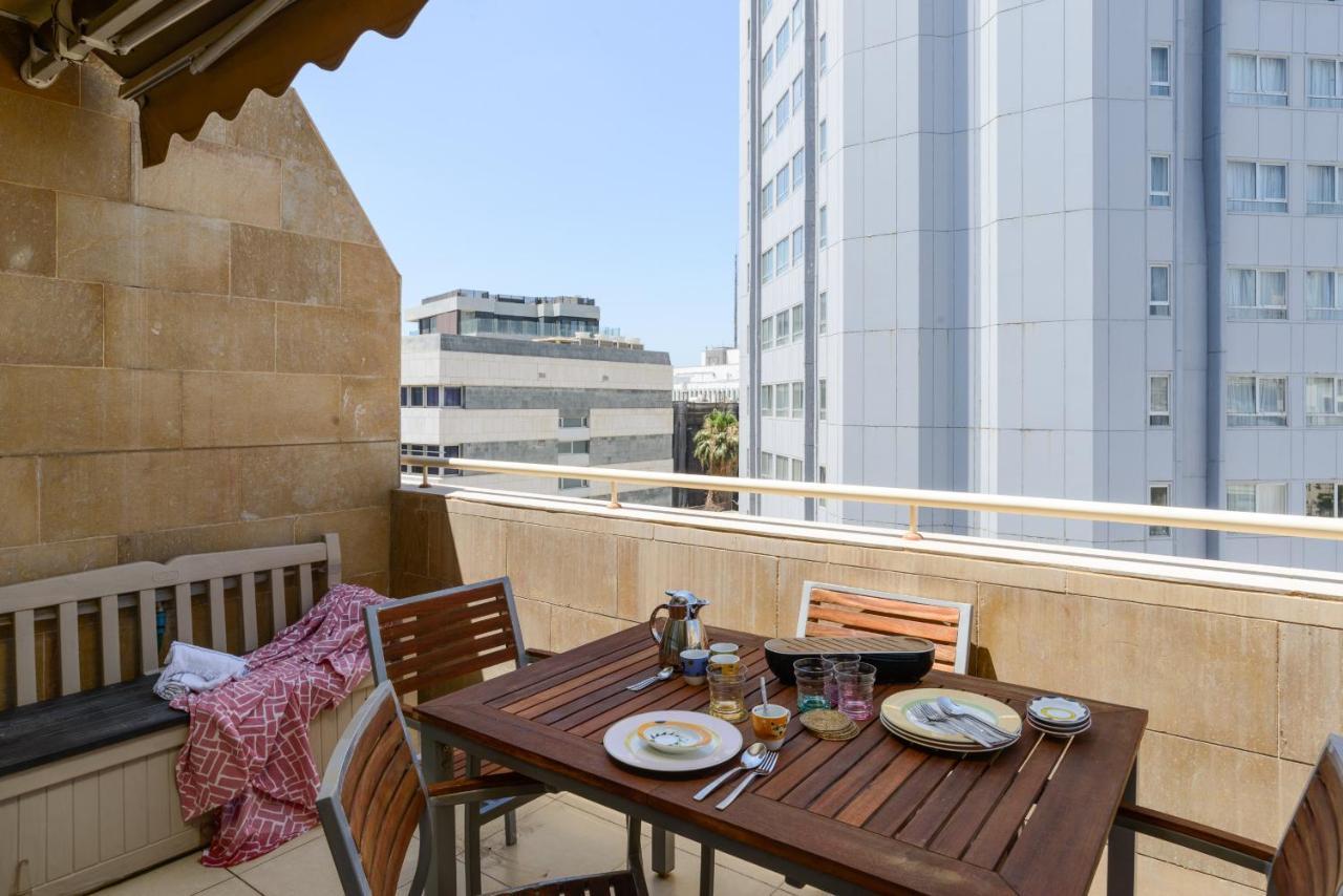 Comfy 2br With Terrace Next To By Feelhome Apartamento Tel Aviv